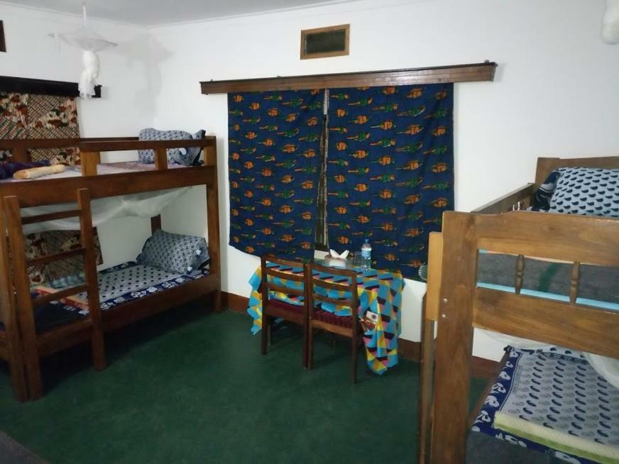 Kilimanjaro Mad Monkey'S Hotel Moshi Extérieur photo